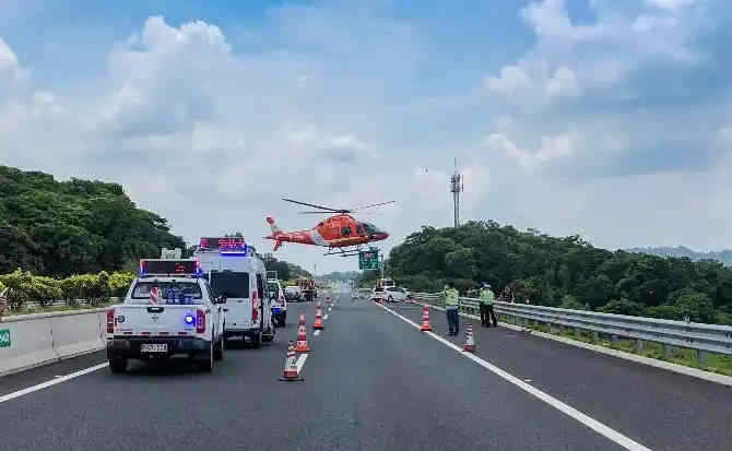 洛南高速公路汽车救援案例